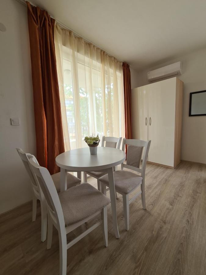 Mida Apartment Obzor Extérieur photo