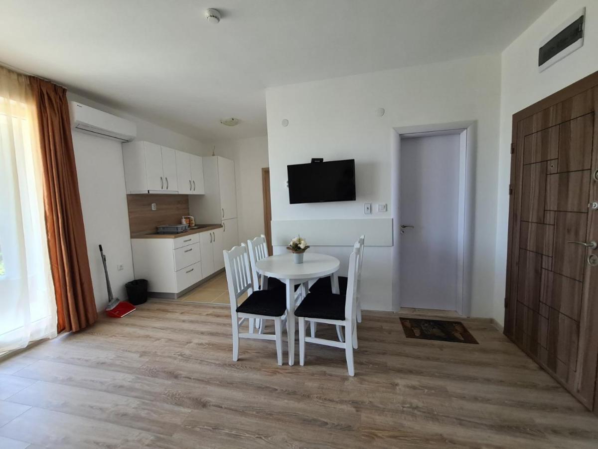 Mida Apartment Obzor Extérieur photo